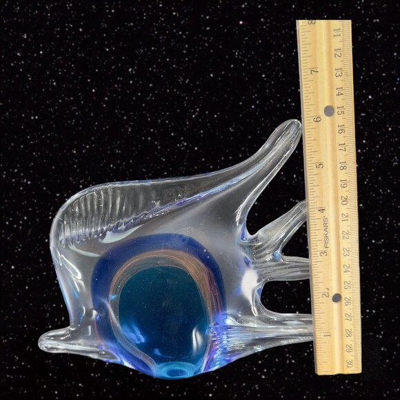 Multicolor Large Art Glass Fish Figurine Paperweight Blue W Clear Edges Heavy - Picture 7 of 14